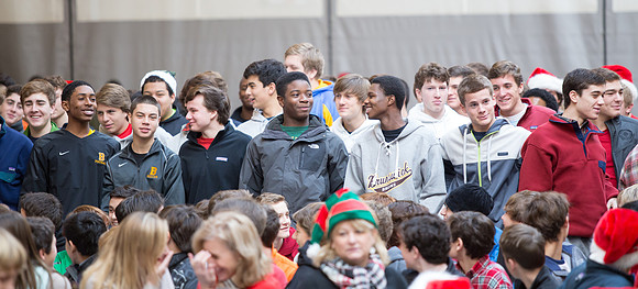 holidayassembly_all_jfess_3340