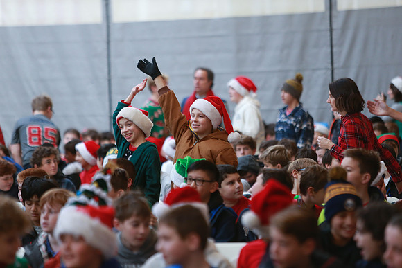 holidayassembly19_mkras_0166