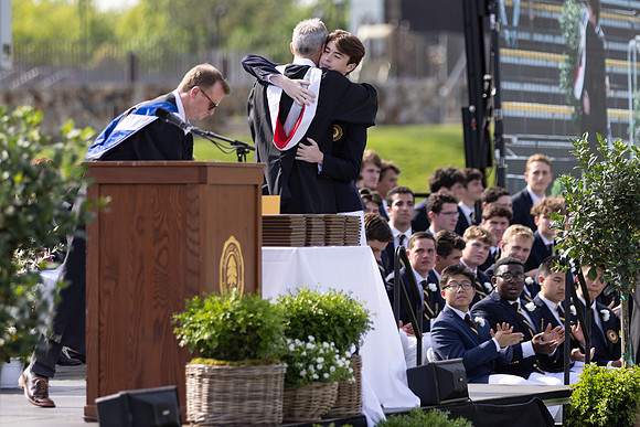 graduation22_diplomas_gh_0615