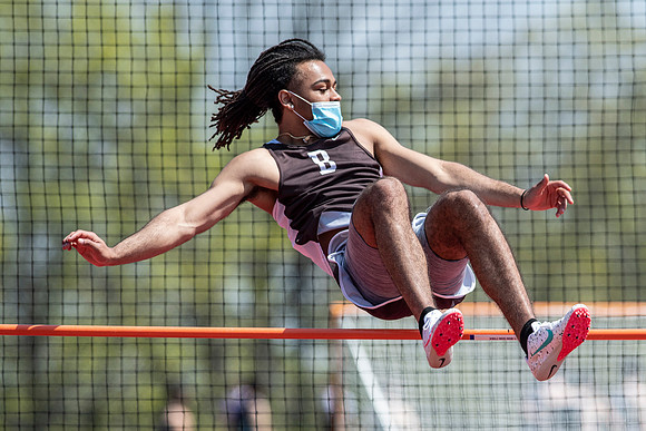 trackfield_2021-04-24_dburns_2022