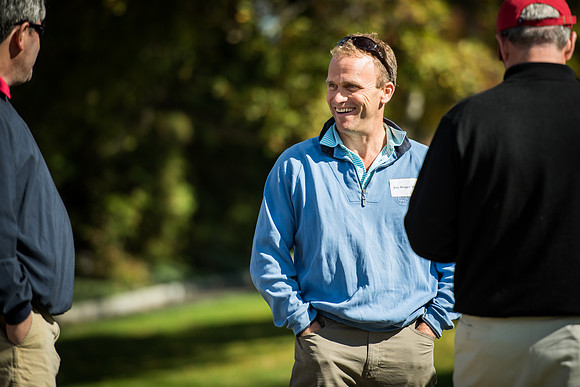 hc15_alumni_golf_wkl_5049
