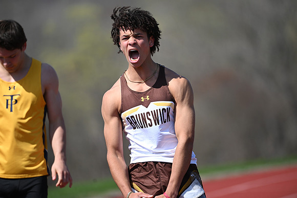 trackfield_2025-04-23_cp_2175
