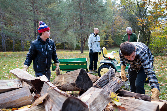 randolphvt1819_trip03_woodstack_bdf_0751