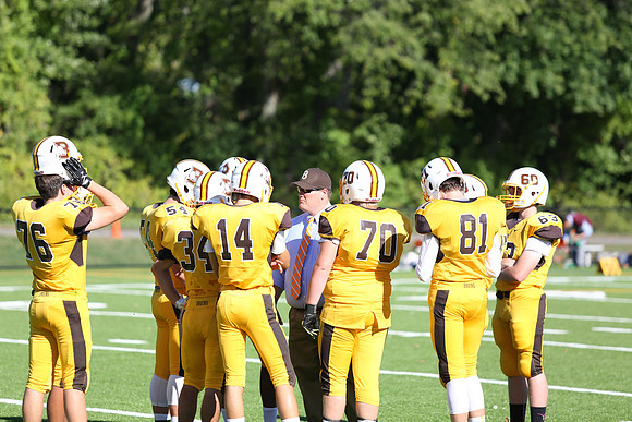football_jv_2015-09-15_jfess_0705