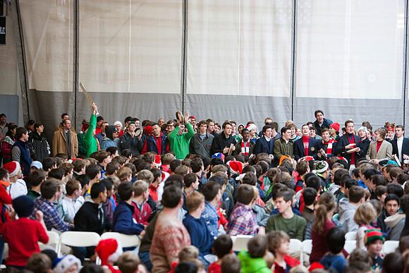 holidayassembly_all_mkras_9718