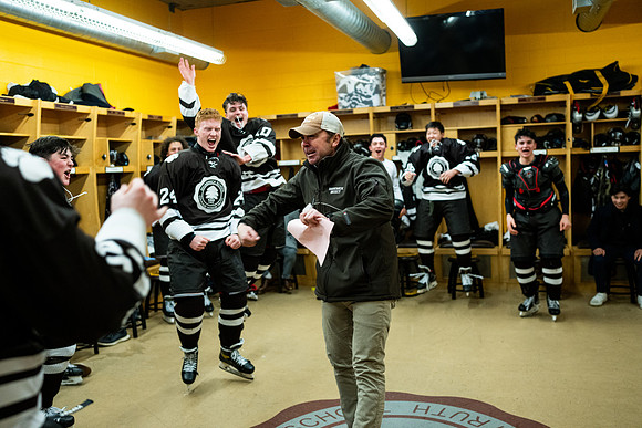 hockey_2022-03-02_nepsihaquarter_jk_5507