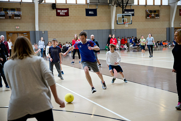 soccer_gr4 faculty19_mkras_0053