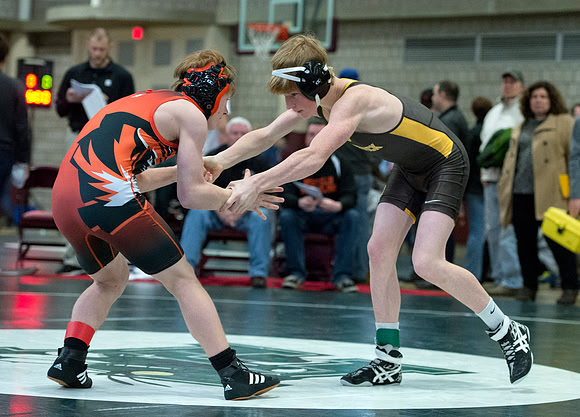 wrestling_wneiswa_champs_dburns_6514