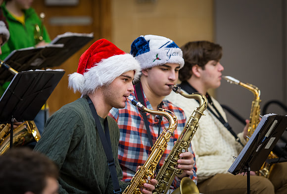 holiday_assembly_jfess_0018