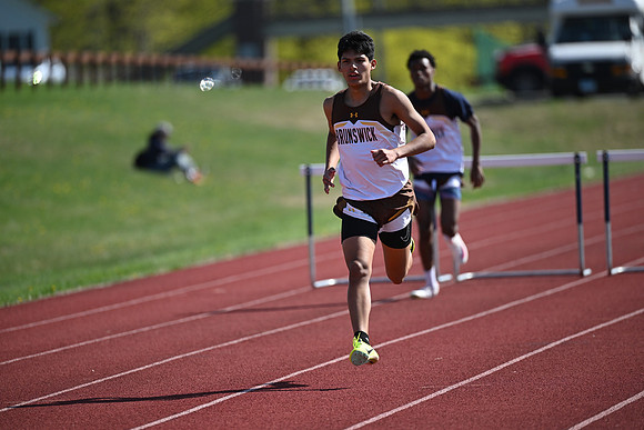 trackfield_2025-04-23_cp_3244