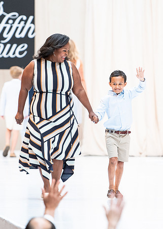fashionshow19_runway_wkl_0612
