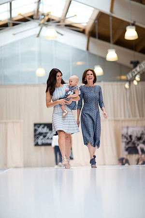 fashionshow19_runway_mk_0216