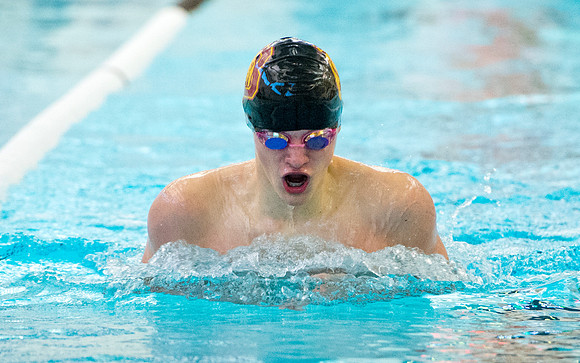 swimming_2016-01-06_dburns_3412