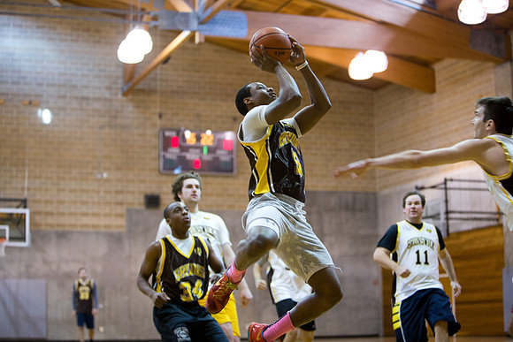 alumni_basketball_mkras_0025