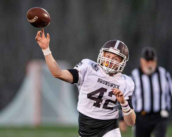 football_jv_2021-11-08_dburns_0733