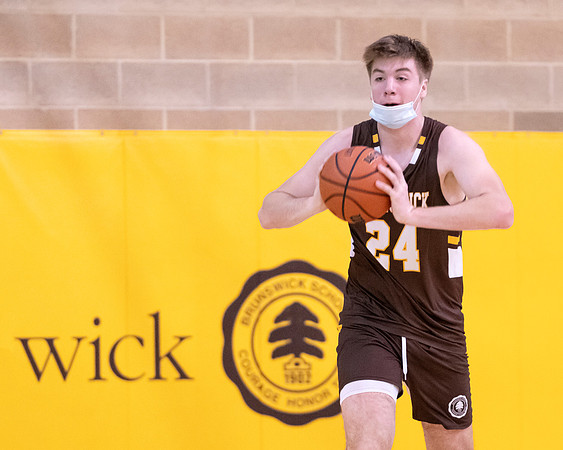 basketball_2022-01-22_dburns_2465