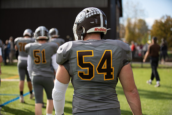 hc21_football_gh_0007