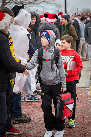 holiday_handshake17_jfess_4461