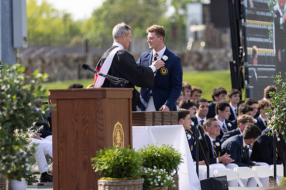 graduation22_diplomas_gh_0650