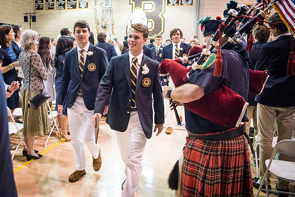 graduation17_wkl_9481