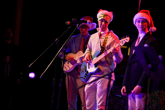 holidayconcert19_us_gh_0025