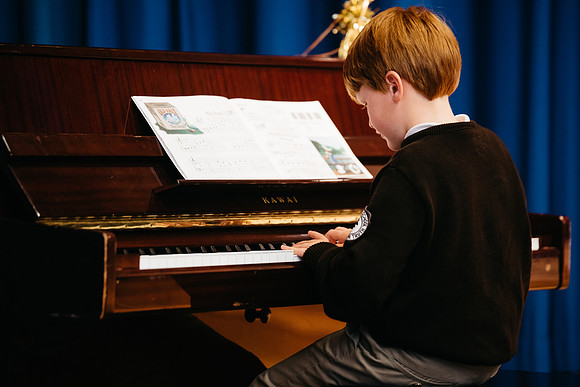 talentshow_gr1-2_hp_2238