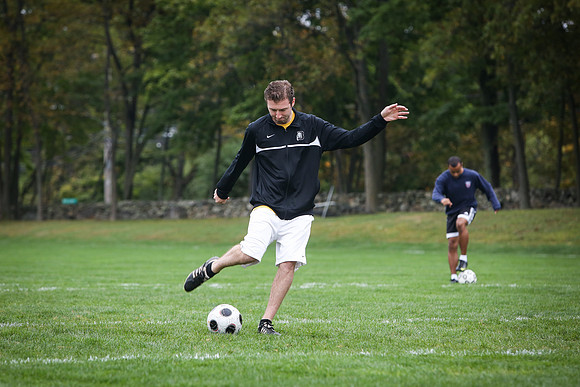 alumni_soccer_3300