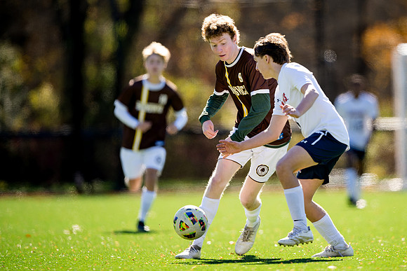soccer_jv_2024-11-02_ah_0195