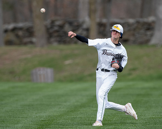 baseball_jv_2022-04-19_dburns1_5973