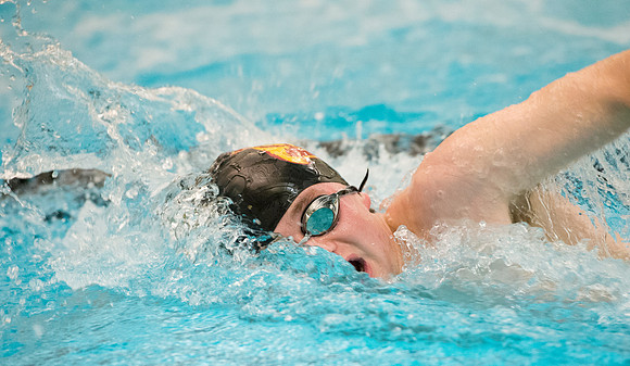 swimming_2016-01-06_dburns_3674
