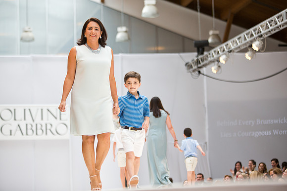 fashionshow17_runway_mkras_0221