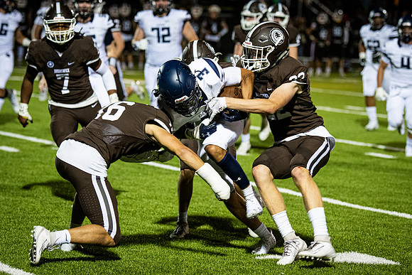 football_2019-09-27_wkl_2522