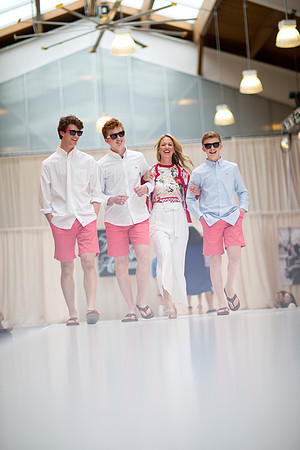 fashionshow19_runway_mk_0361