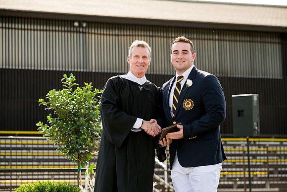 graduation22_diplomas_ah_0217