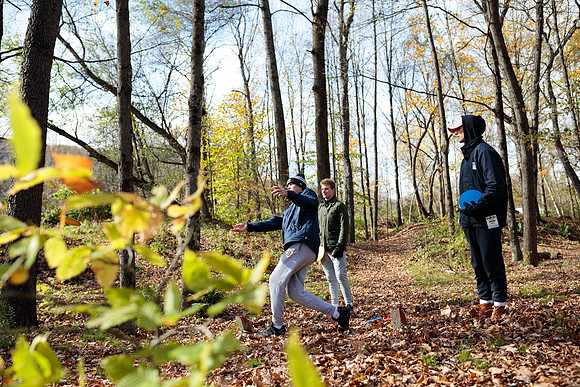 randolphvt1819_trip03_discgolf_bdf_1031