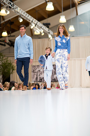 fashionshow19_runway_mk_0199