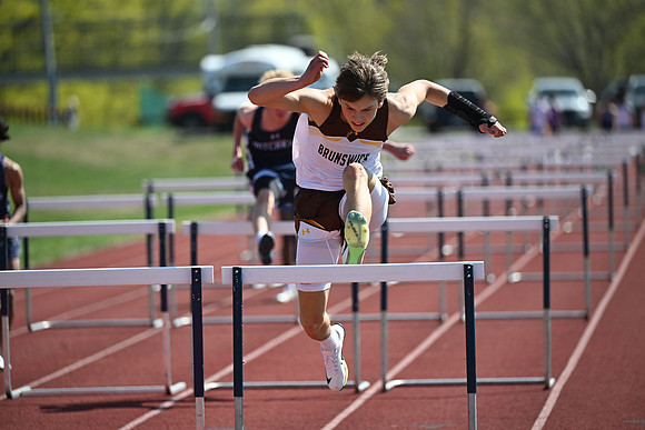 trackfield_2025-04-23_cp_2435