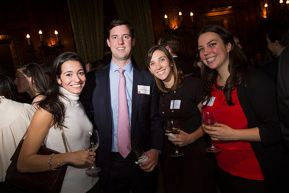 alumni_holidayparty13_5739