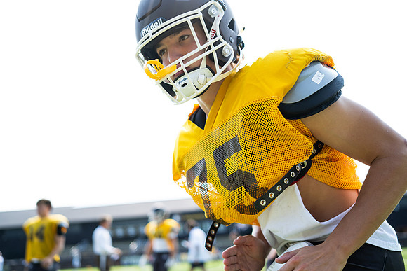 football_scrimmge_2024-09-04_jk_8892