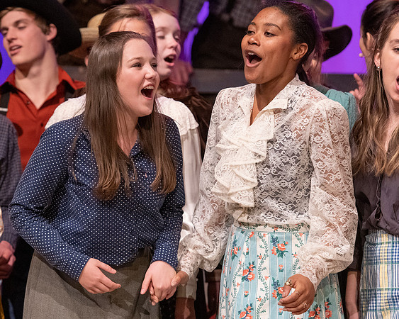 oklahoma_wintermusical_us_dburns_1546