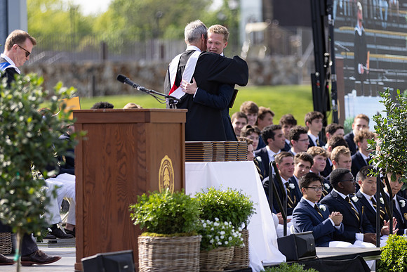 graduation22_diplomas_gh_0610
