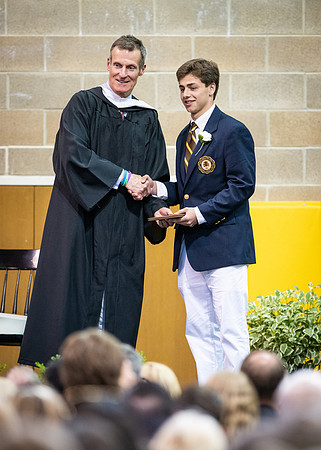 graduation19_wkl1_9830