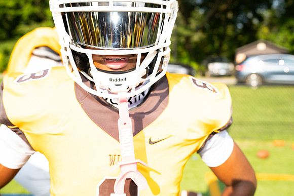 football_scrimmge_2024-09-04_jk_9487