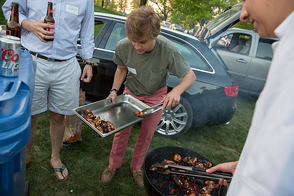 alumni_tentparty15_mgraae_0011