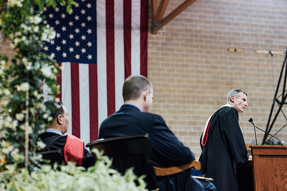 graduation18_jk_8044