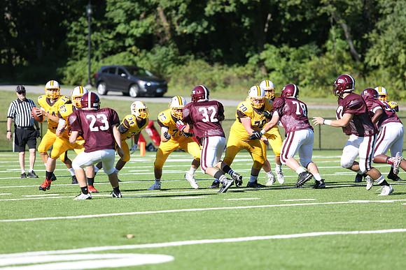 football_jv_2015-09-15_jfess_0744