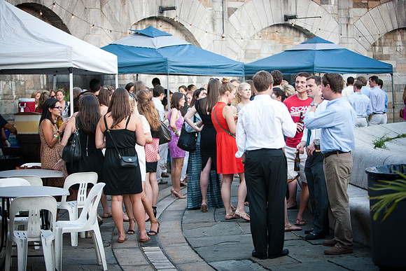 alum_nyc_summersocial14_mkras_0175