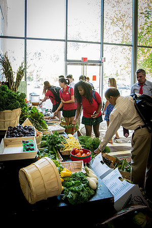 farmersmarket17_jfess_4466