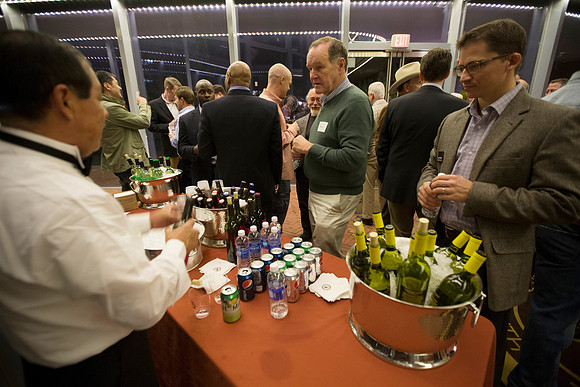 alum_associationparty_mg_030