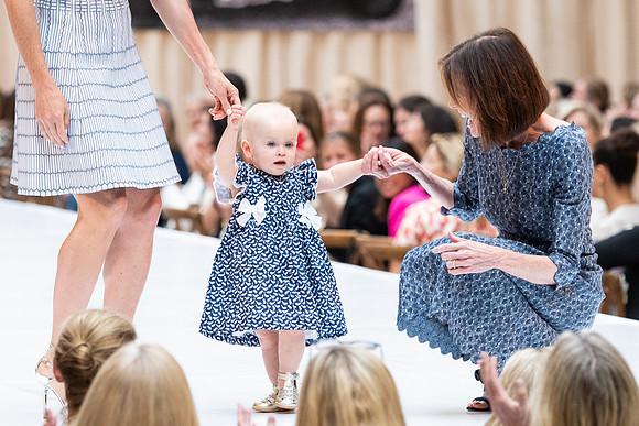 fashionshow19_runway_wkl_0803